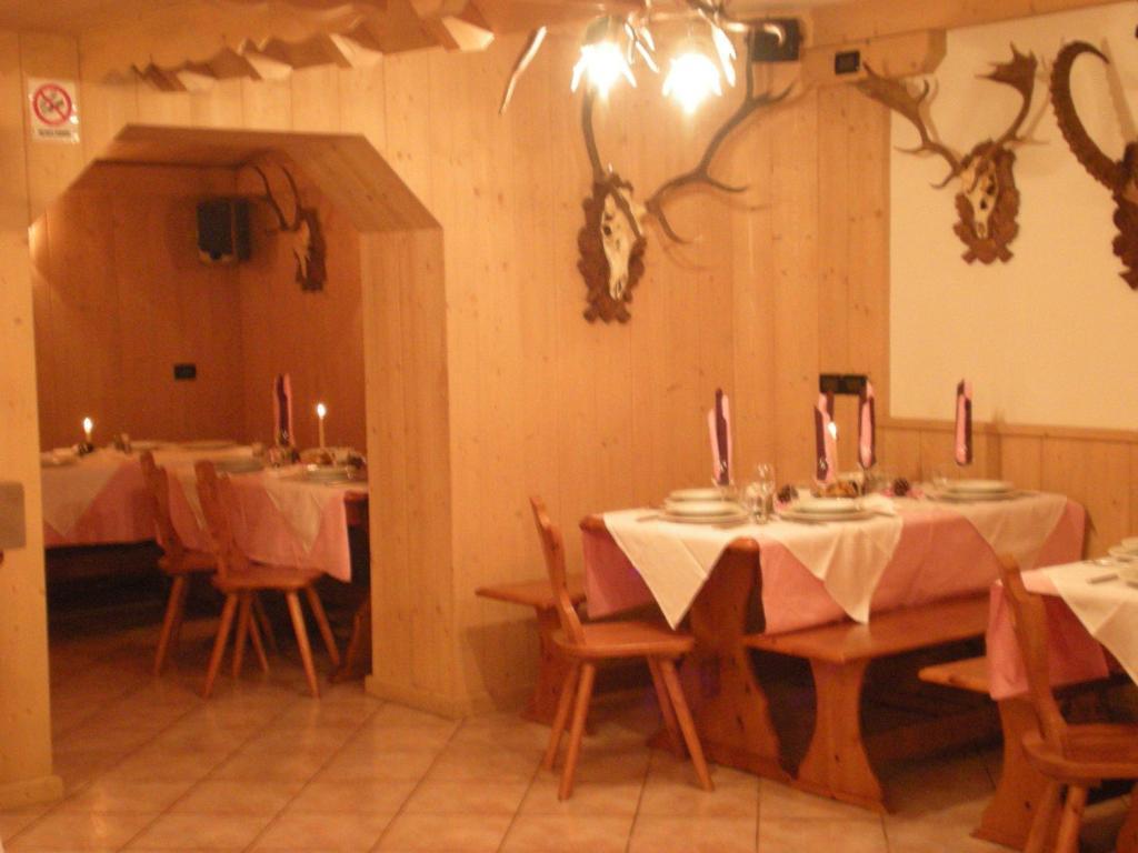 Hotel La Molinella Soraga Esterno foto