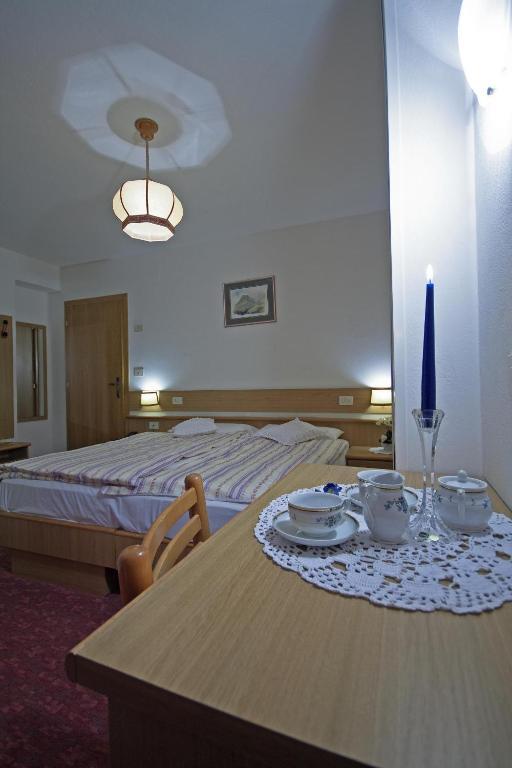 Hotel La Molinella Soraga Esterno foto